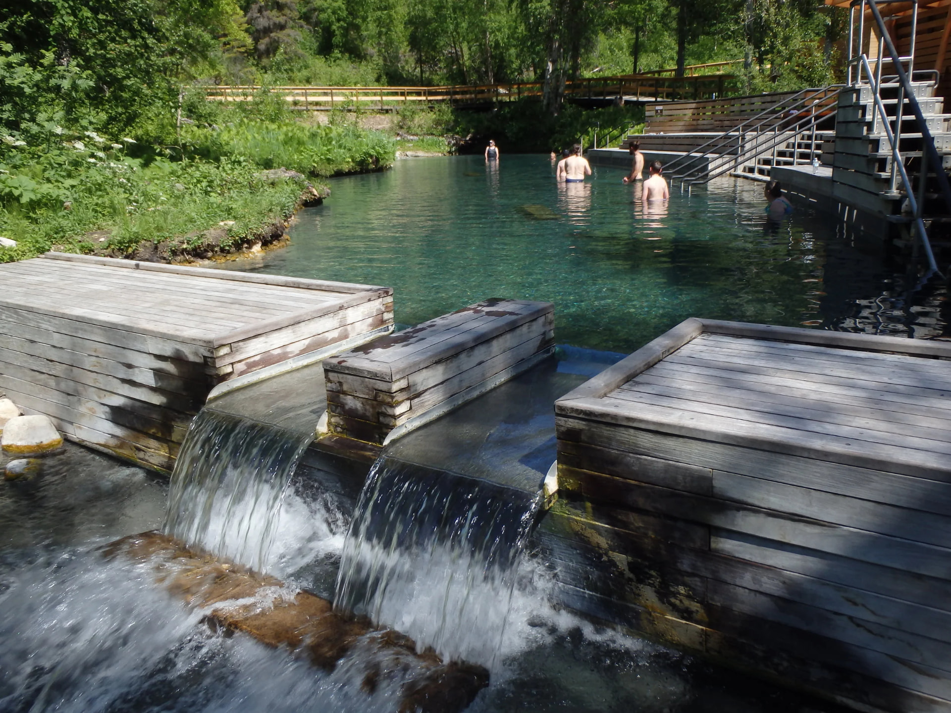 Liard Hot Springs Lodge & RV Park — photo 4