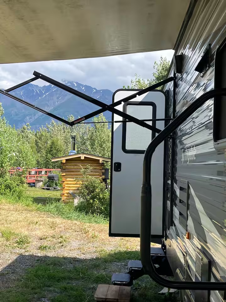 Alaska Pioneer Basecamp — photo 4