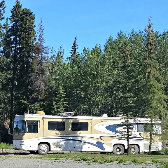 Ranch House Lodge & RV Camping Resort along Tolsona Creek near Glennallen, Alaska